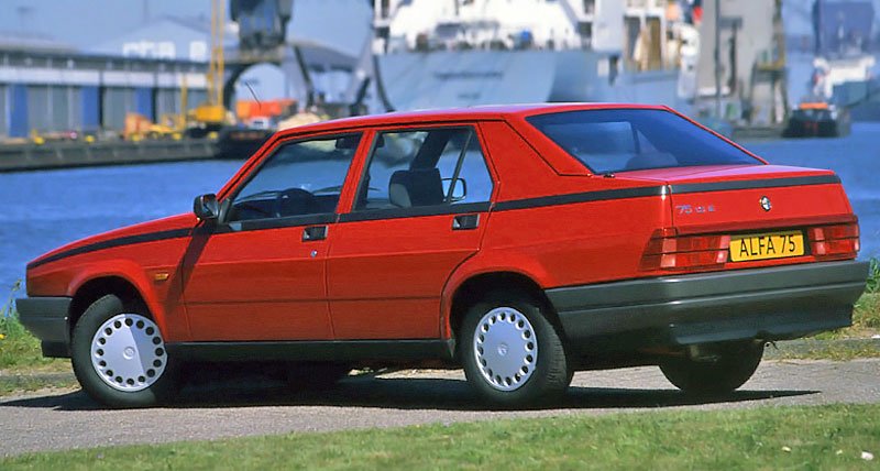 Alfa Romeo 75 (1985-1992)