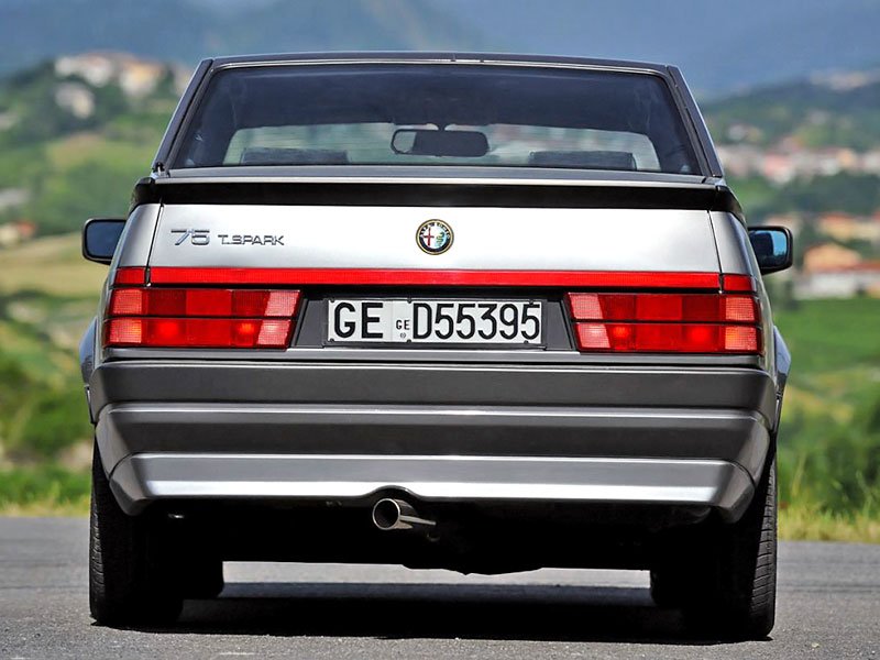 Alfa Romeo 75 (1985-1992)