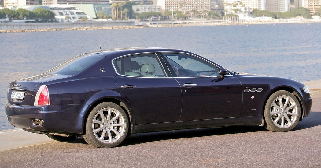 Maserati Quattroporte (2002-2012)