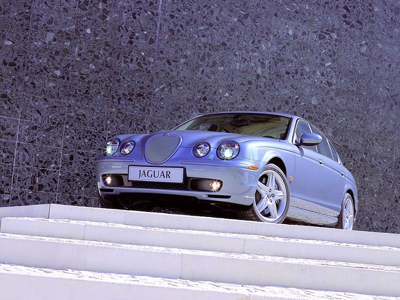 Jaguar S-Type R