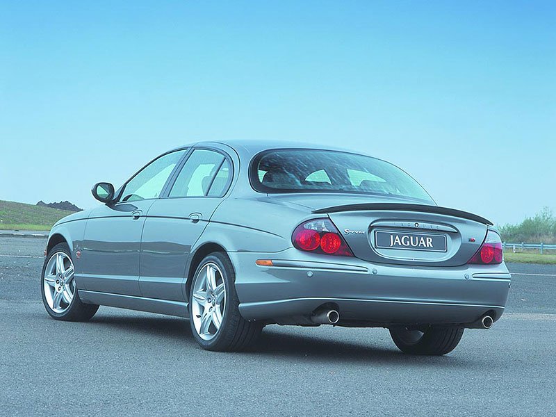 Jaguar S-Type R