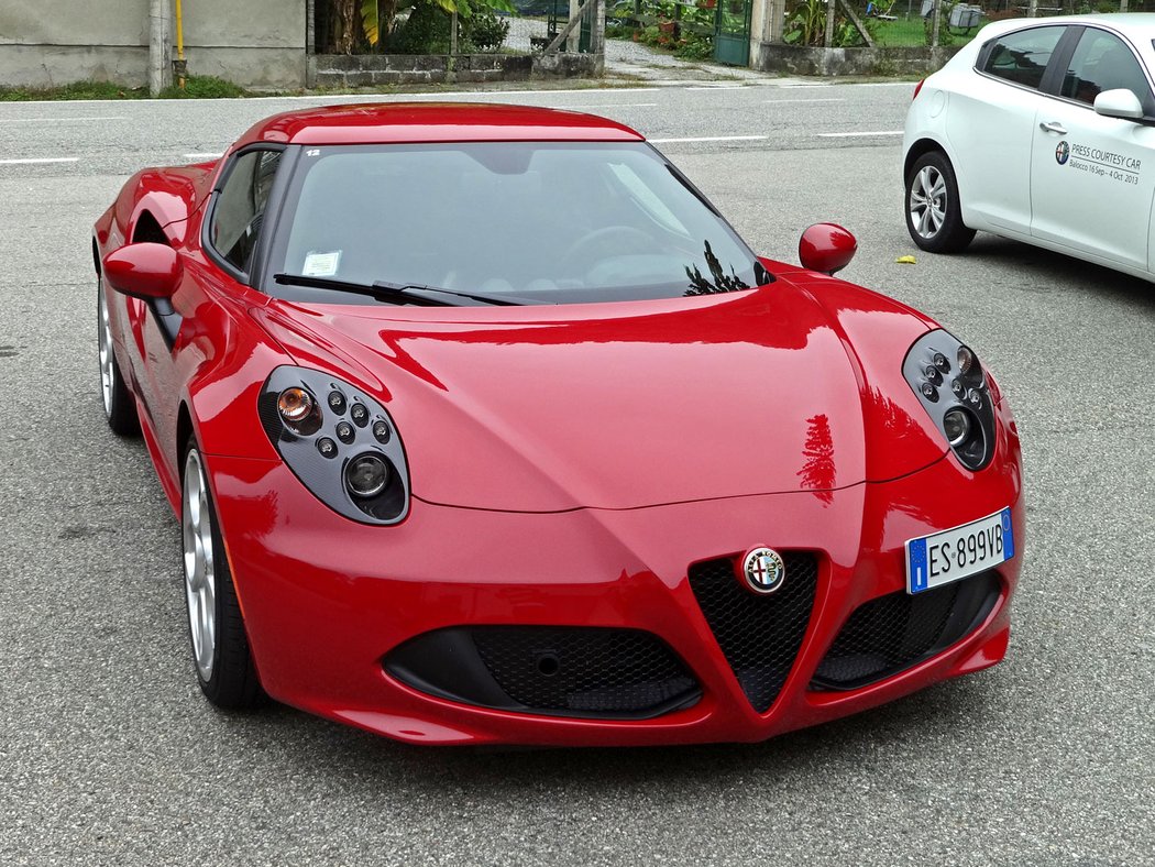 Alfa Romeo 4C