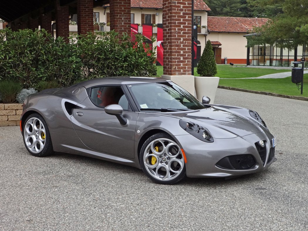 Alfa Romeo 4C