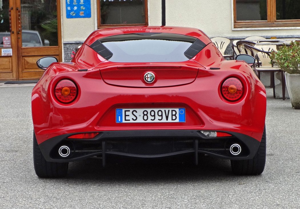 Alfa Romeo 4C