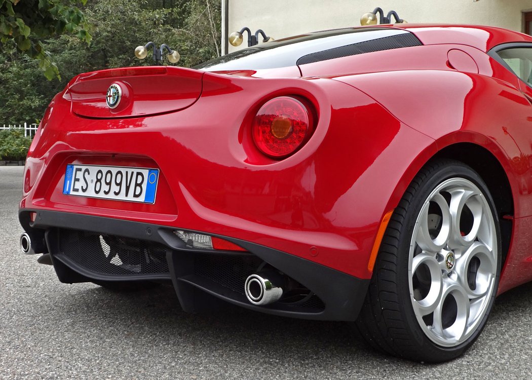 Alfa Romeo 4C