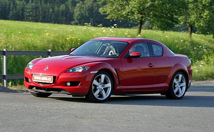 Mazda se chce vrátit k pohonu zadních kol