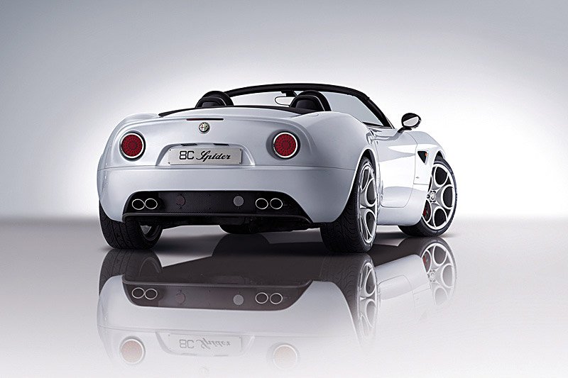 Alfa Romeo 8C Spider