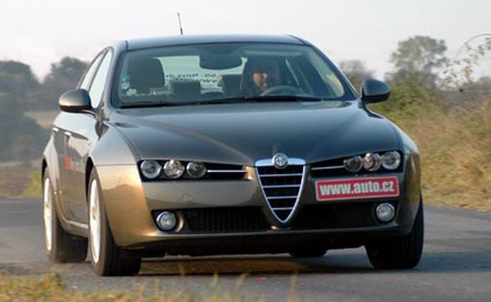 Alfa Romeo: příznivější ceny díky silné koruně
