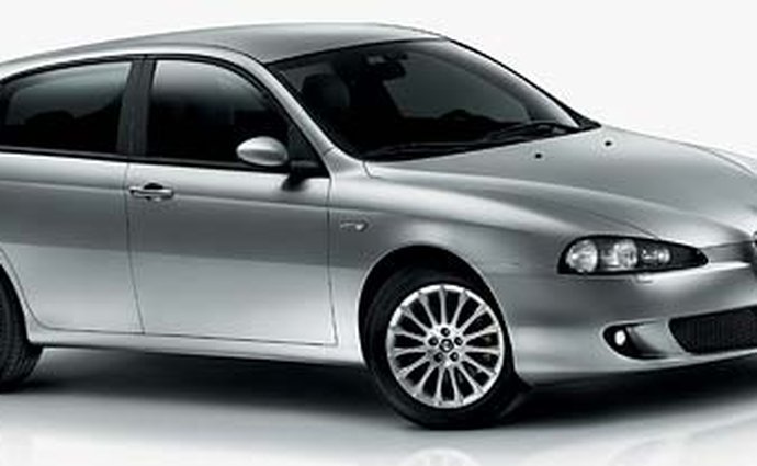 Alfa Romeo 147 Sport: cenové zvýhodnění 93.400,-Kč