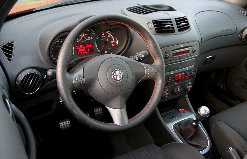 Alfa Romeo 147