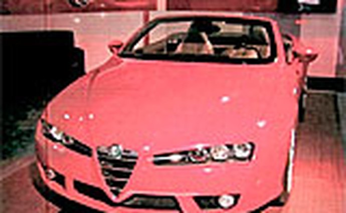 Alfa Romeo Spider: tajná mise v USA