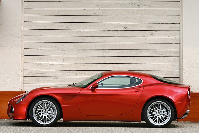 Alfa Romeo 8C Competizione