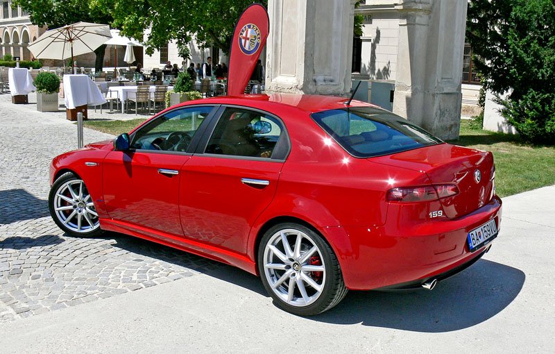 Alfa Romeo 159