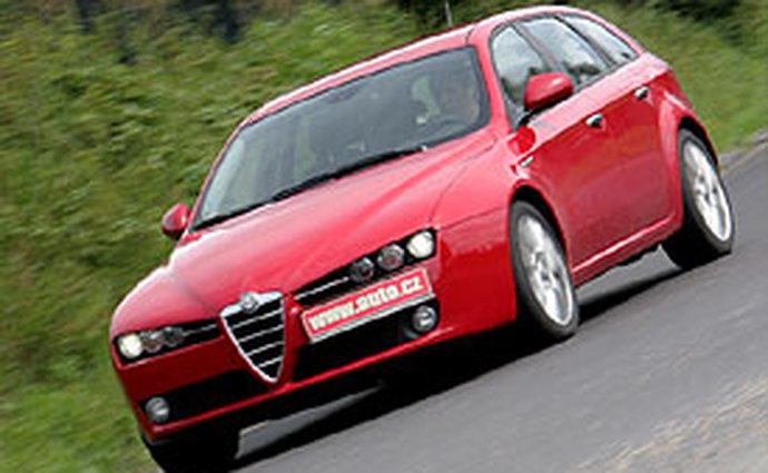 Alfa Romeo 159 za 649.000,-Kč a další výhodné ceny