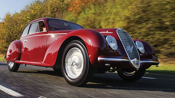 Alfa Romeo 6C 2500 S: Dárek pro Mussoliniho milenku mění majitele