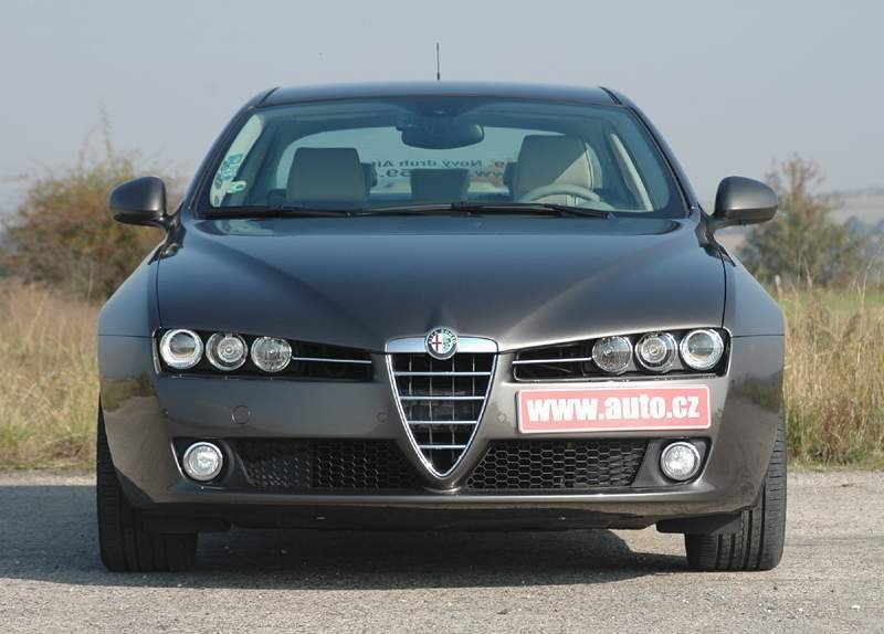 Alfa Romeo 159