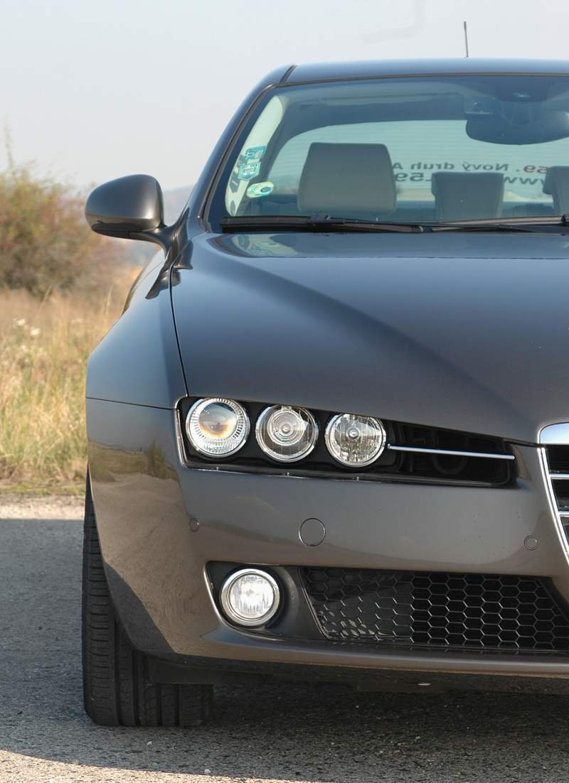 Alfa Romeo 159