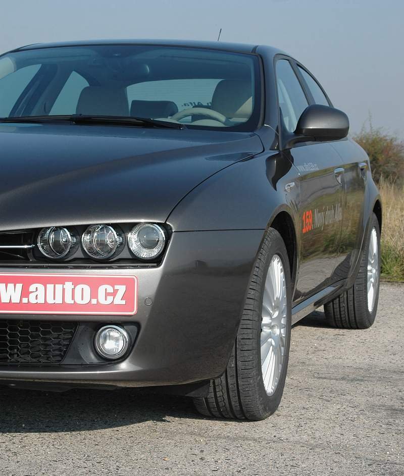 Alfa Romeo 159