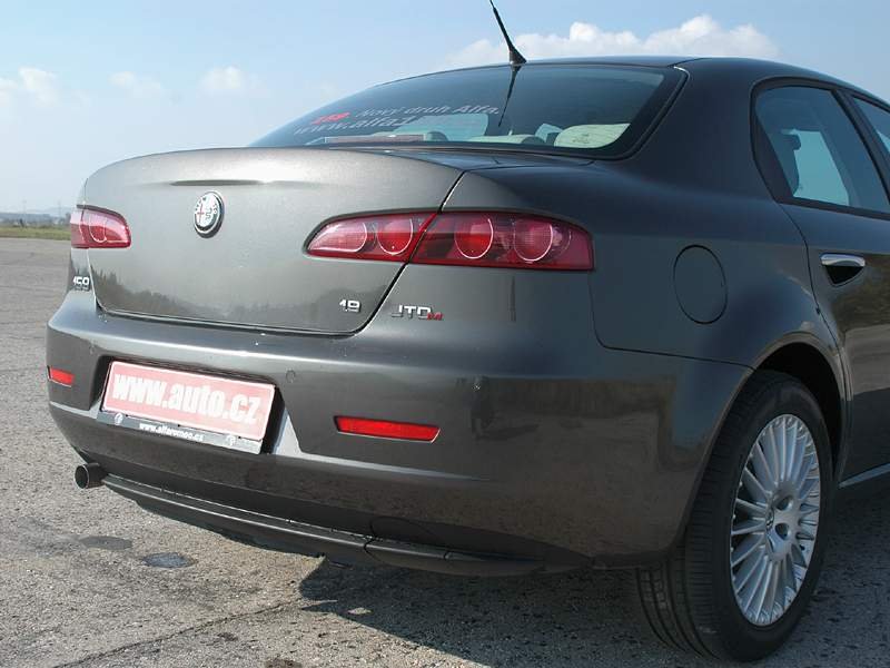 Alfa Romeo 159