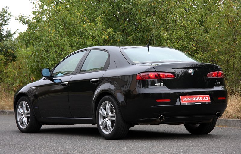 Alfa Romeo 159