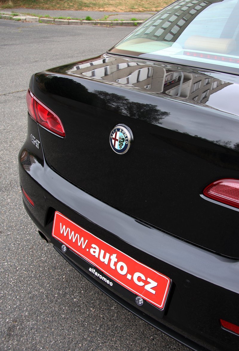 Alfa Romeo 159