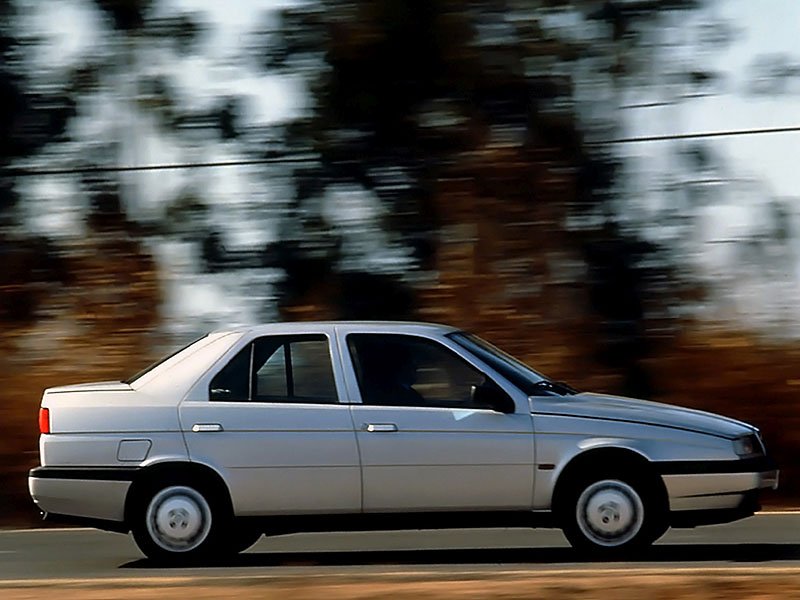 Alfa Romeo 155