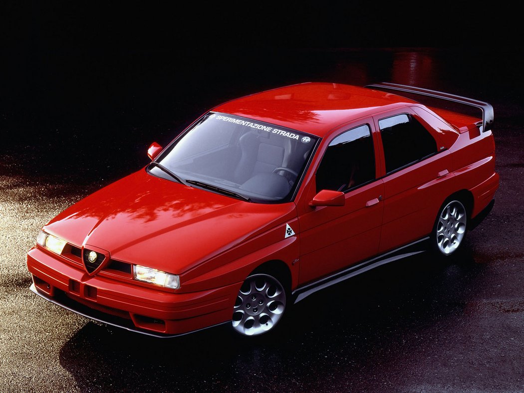 Alfa Romeo 155