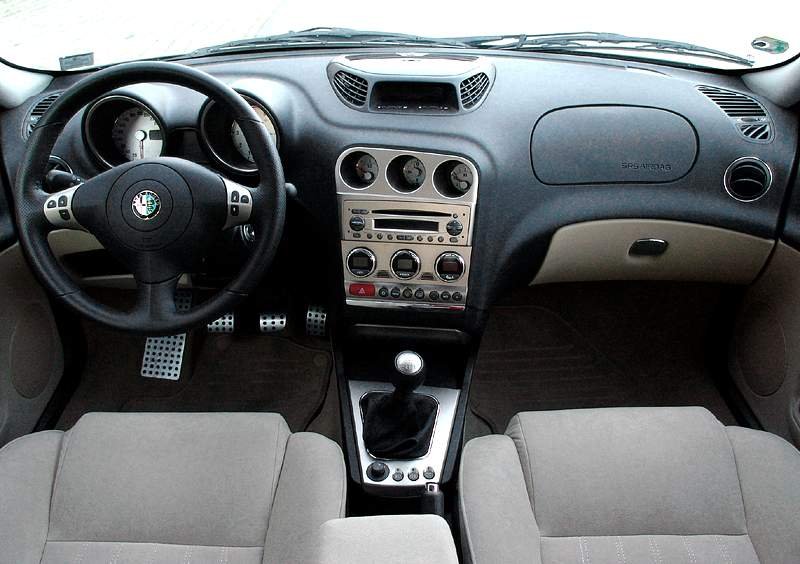 Alfa Romeo 156