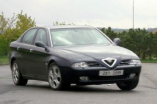 Alfa Romeo 166