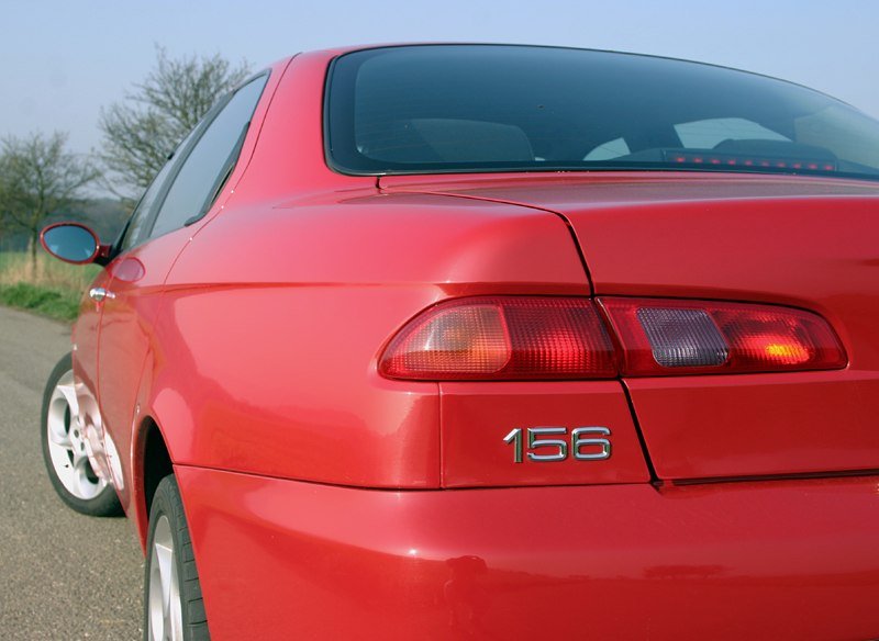 Alfa Romeo 156