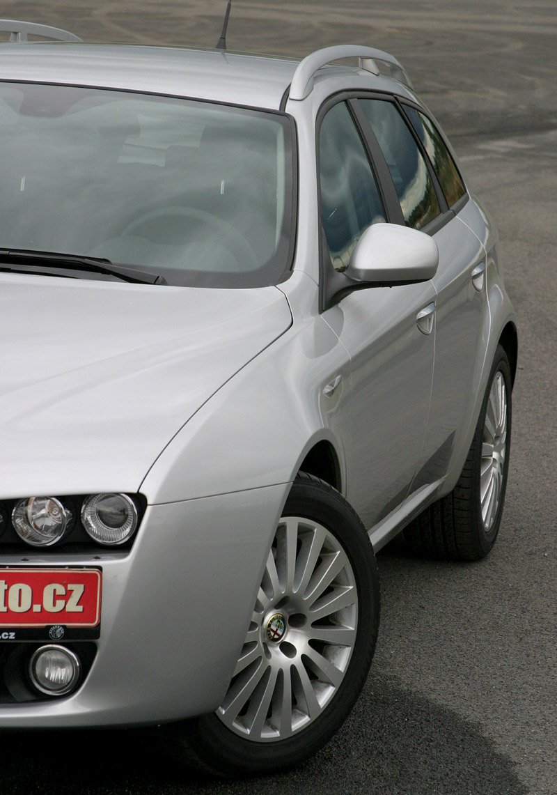 Alfa Romeo 159