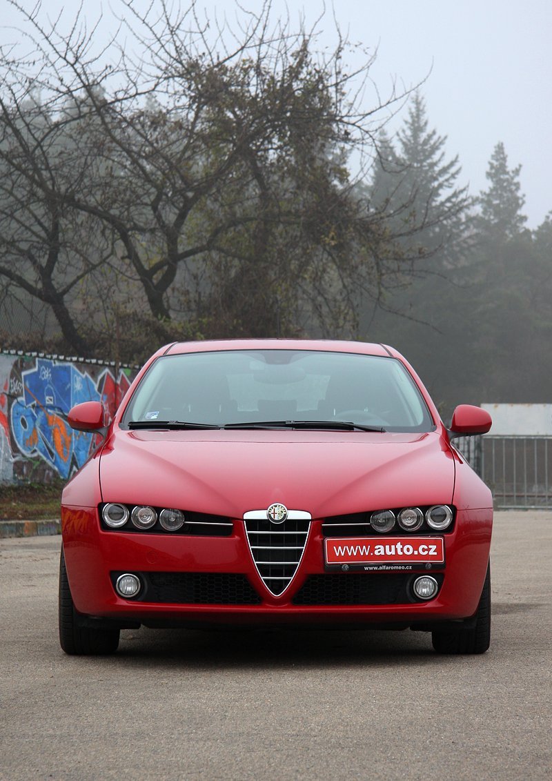 Alfa Romeo 159