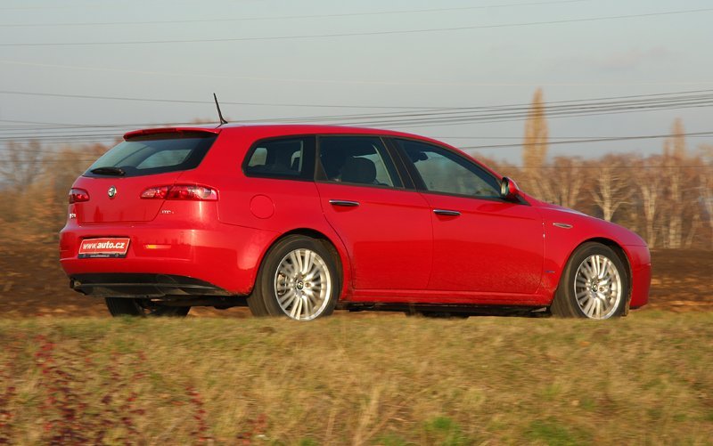 Alfa Romeo 159