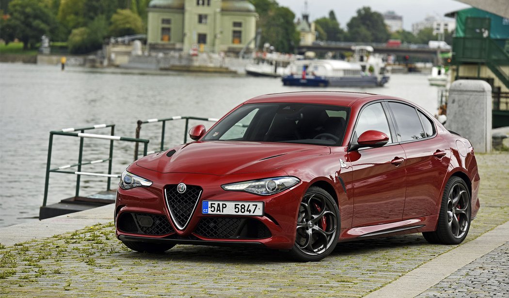 Alfa Romeo Giulia