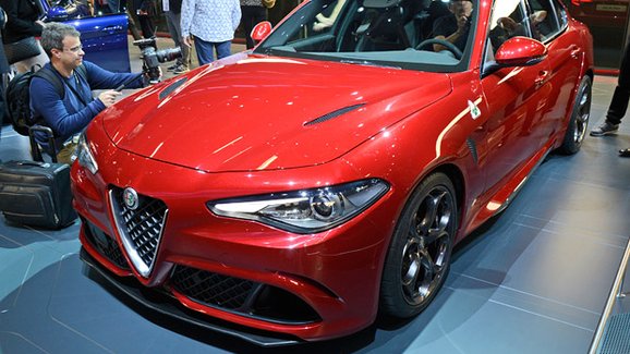 Alfa Romeo Giulia QV živě: Už abychom jezdili! (+video)