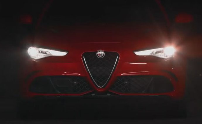 Video: Alfa Romeo ukazuje aktivní aerodynamiku Giulie QV