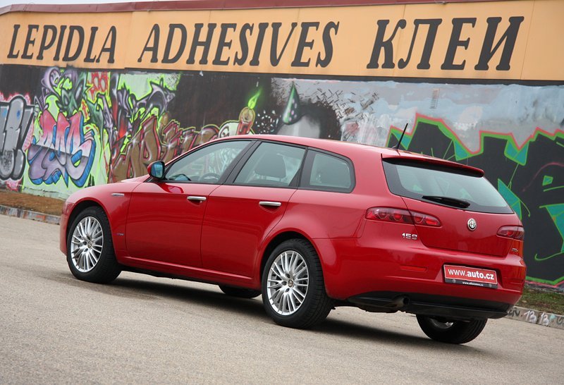 Alfa Romeo 159