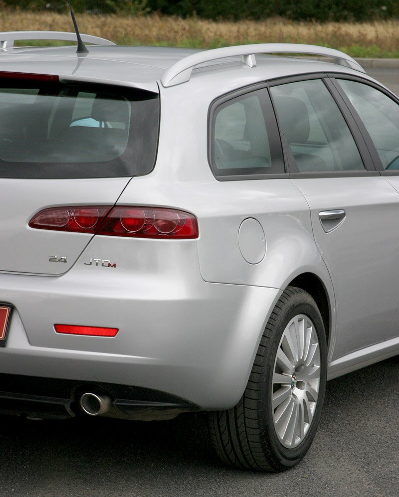 Alfa Romeo 159