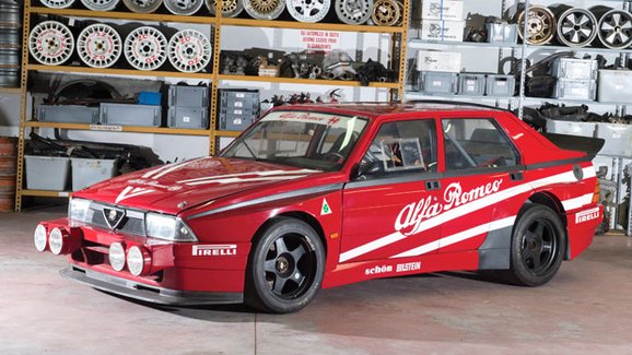 Alfa Romeo 75 Turbo Evoluzione IMSA: Italská M3 je na prodej!