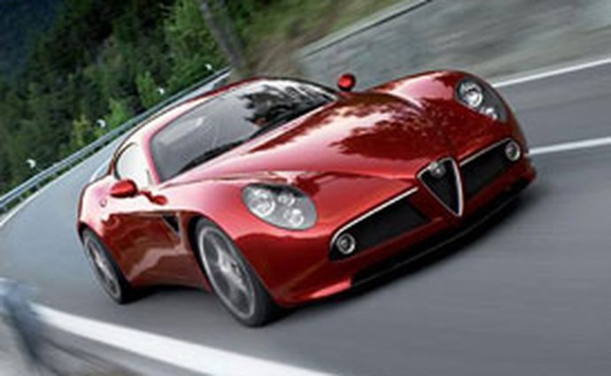 Cena Alfa Romeo 8C Competizione: 4,5 milionu Kč