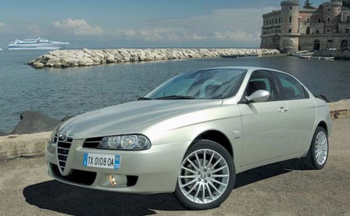 Výprodej vozů Alfa Romeo 156