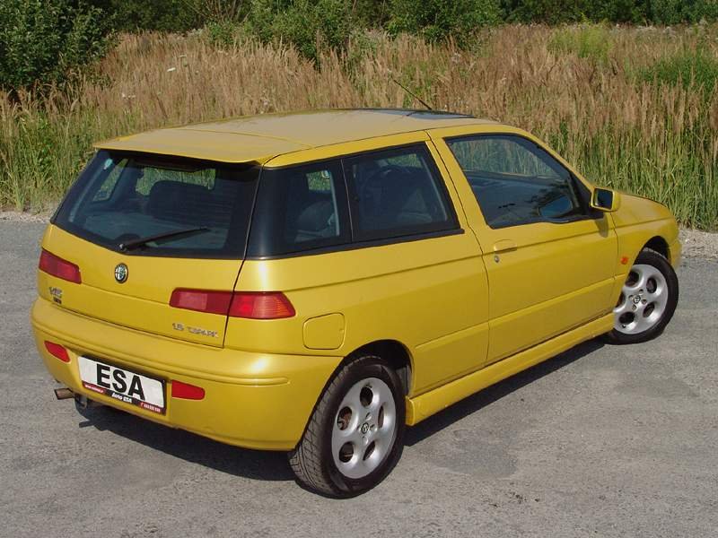 Alfa Romeo 145