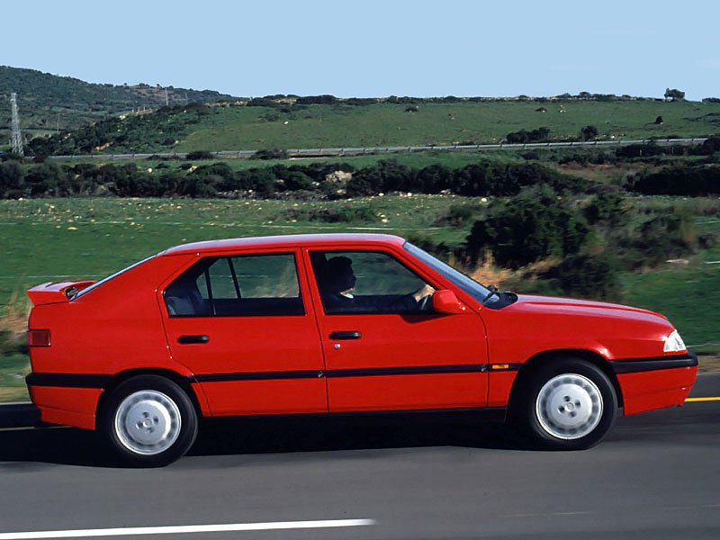 Alfa Romeo 33