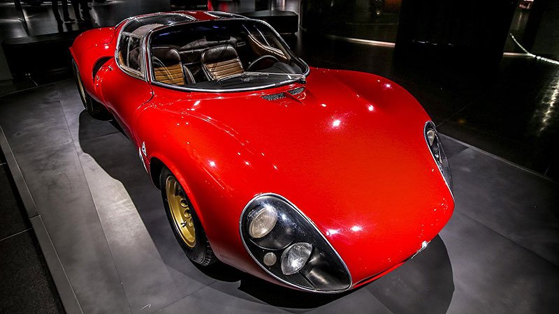 Alfa Romeo Tipo 33 Stradale