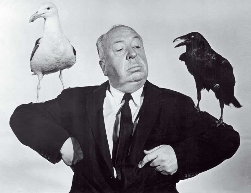 ALFRED HITCHCOCK Zemřel přesně před třiceti lety (29. dubna 1980). Zbylo po něm na 60 filmů, řada epizod TV seriálů a bláhový pocit mnoha filmařů, že to, co dělal on, dokáží také.