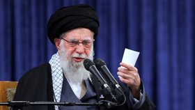 Íránský duchovní vůdce Alí Chámeneí