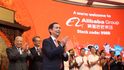 Alibaba, která v technologické firmě Ant Group stále drží 33 procentní podíl, vstoupila na burzu v Hongkongu již v roce 2019.