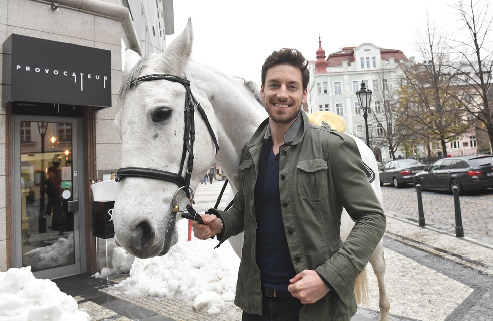 Martin Gardavský přijel na bílém koni