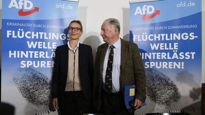 Dvojice volebních lídrů AfD Weidelová a Gauland