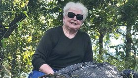 Seniorka (73) zastřelila aligátora jedním výstřelem: 3metrové zvíře jí před třemi lety zabilo milovaného poníka!